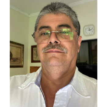 Dr. Julio César Meléndez Argueta