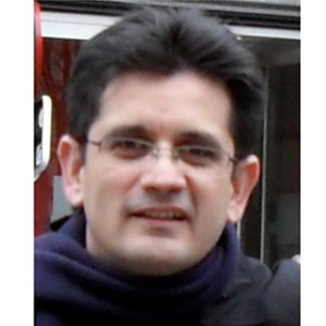 Dr. Oscar Díaz