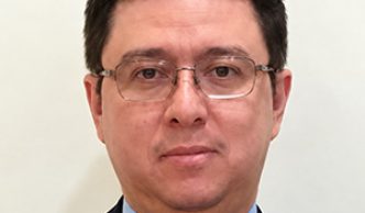 Dr. Wilfredo Ernesto  López Rivas
